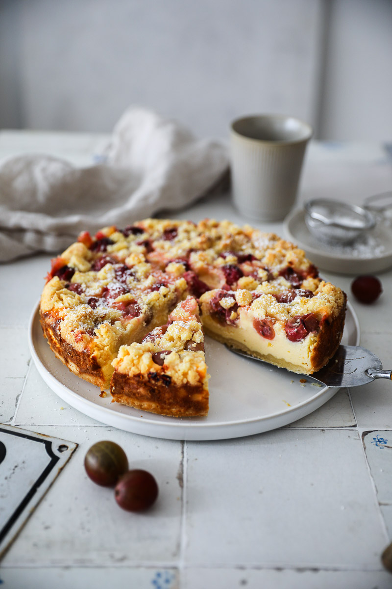 Stachelbeer Käsekuchen und Streuselkuchen Rezept – eine süß saure Sommer Käsekuchenliebe