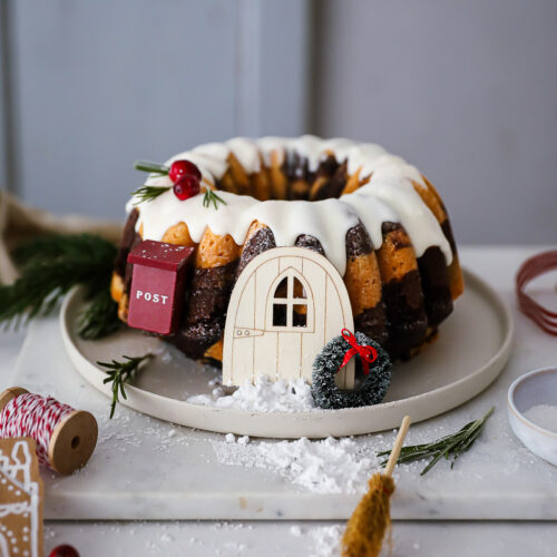 Lebkuchen Marmorkuchen Gugelhupf Rezept Weihnachtskuchen Gewürzkuchen christmas bundt cake recipe spiced cake Winterkuchen zuckerzimtundliebe backblog german christmas recipes foodstyling bakefeed feedfeed