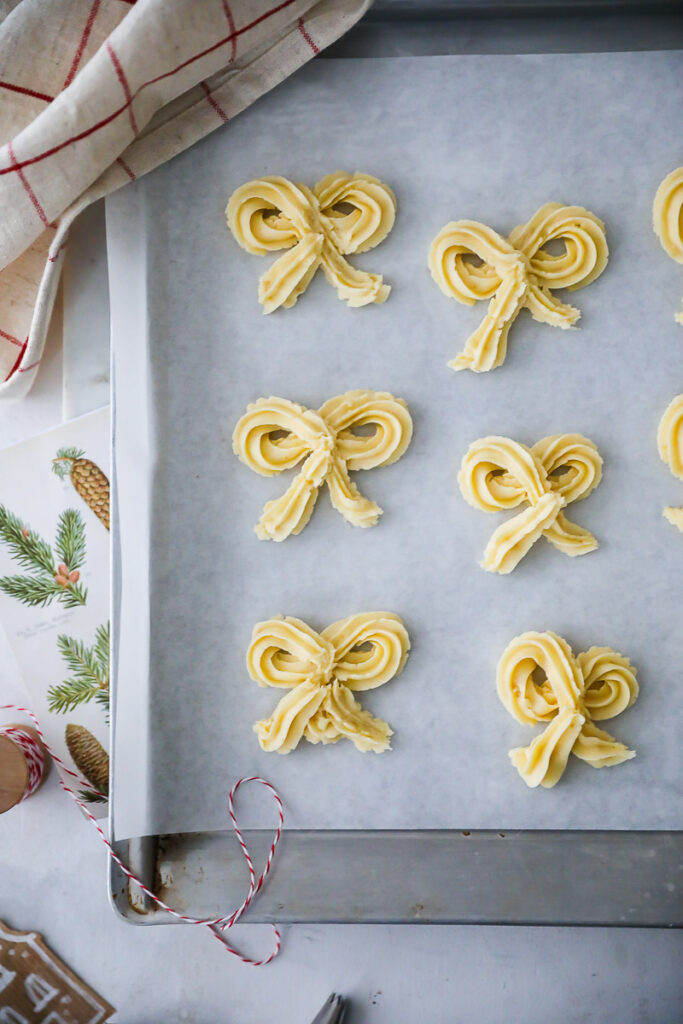 Wiener Spritzgebäck Rezept Viennese Swirls einfache Weihnachtsplätzchen Weihnachtsgebäck Butterplätzchen Weihnachtskekse cookies bakefeed feedfeed