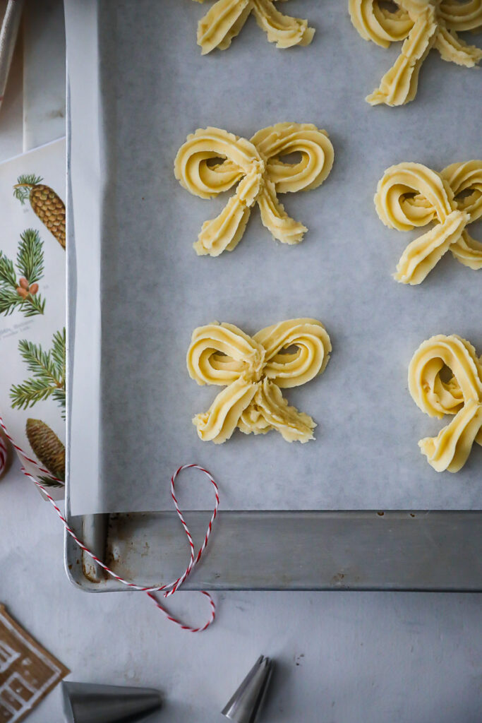 Wiener Spritzgebäck Rezept Viennese Swirls einfache Weihnachtsplätzchen Weihnachtsgebäck Butterplätzchen Weihnachtskekse cookies  bakefeed feedfeed