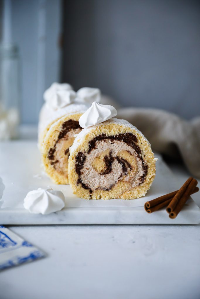 Zimtschnecken Biskuitrolle Rezept foodtography school cinnamon roll cake roll swiss roll backblog zuckerzimtundliebe deutscher foodblog bakefeed feedfeed biskuitteig selber machen tips