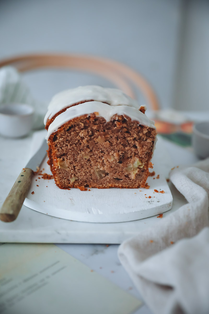 Apfel Gewürzkuchen rezept einfacher saftiger bester Apfelkuchen spiced apple cake mit zimtglasur bakefeed feedfeed zuckerzimtundliebe backblog apfelrezepte