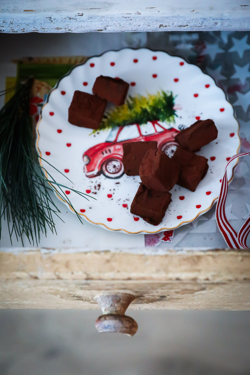 einfaches Lebkuchen Schokotrüffel Rezept Schokopralinen selber machen weihnachtsschokolade weihnachtsgeschenke aus der küche lebkuchenrezepte zuckerzimtundliebe weihnachtsrezept